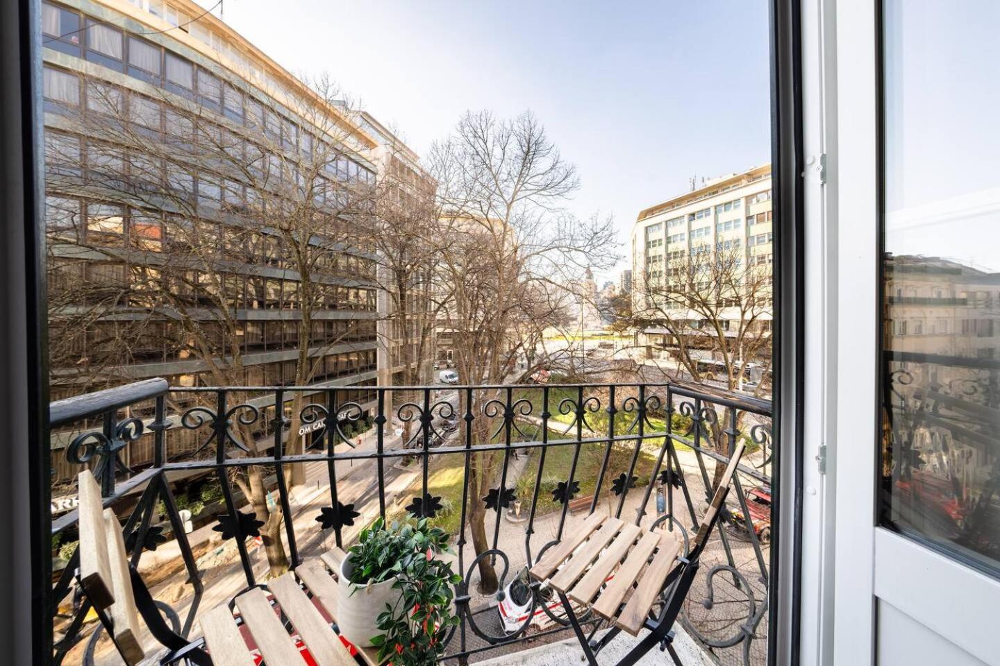 Apartamento Prime 51 Bedroom Overlooking Marques Pombal Lisboa
